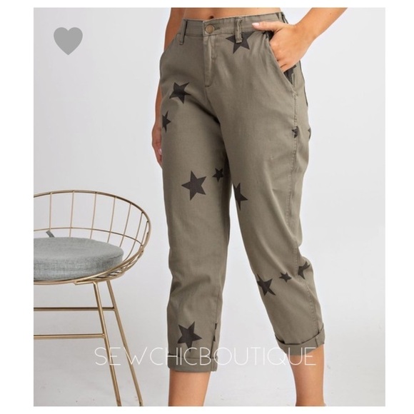 Star Print Washed Stretch Boyfriend Pants - Picture 6 of 6